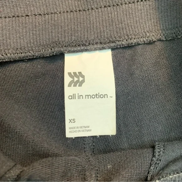 Target All In Motion Shorts - Picture 3 of 3